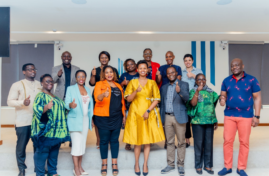 VISITE D’ÉTUDE ET D’APPRENTISSAGE AU RWANDA : LA COTE D’IVOIRE ET LE BENIN PARTICIPENT AU RENFORCEMENT DU CADRE REGLEMENTAIRE DES GROUPES D’ÉPARGNE.